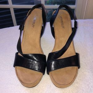 NEW Aerosoles Navy blue Wedge Sandals